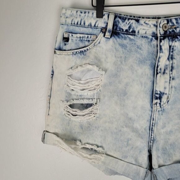 KanCan Monty Ultra High Rise Shorts Distressed Light Blue Size 2XL - Picture 4 of 11